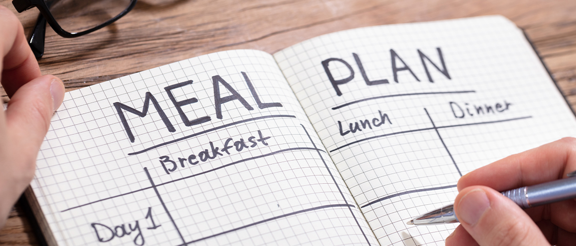 Meal Planning Made Easier: 4 Tips From a Busy Mom