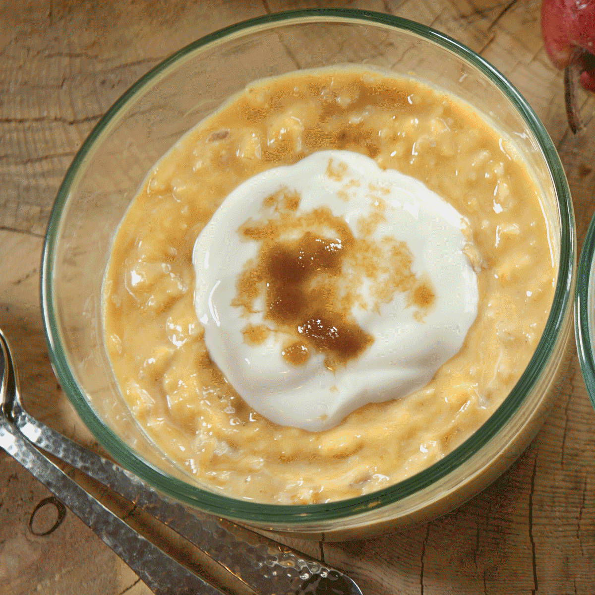 pumpkin oatmeal with honey yogurt topping