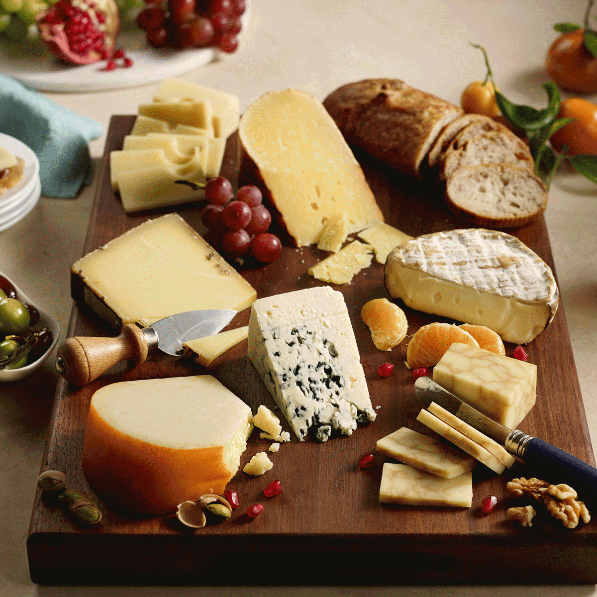 plate of cheeses