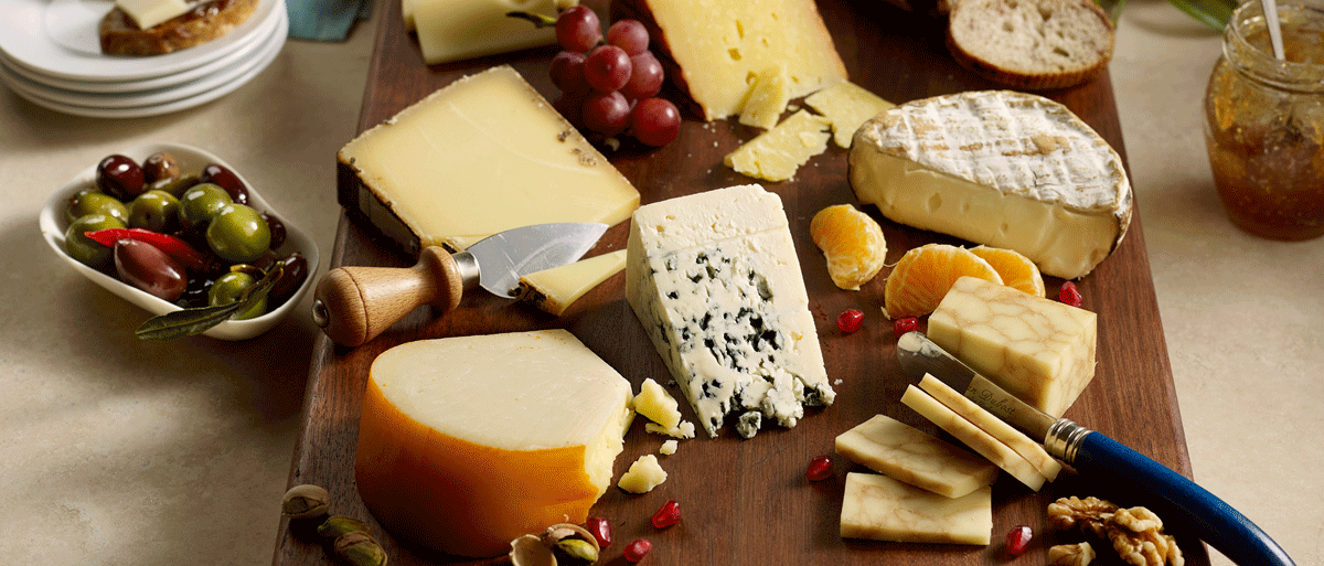 plate of cheeses